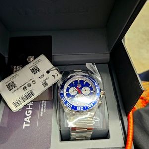 Brand new never worn Tag Heuer F1 Red Bull Special edition (CAZ1018.BA0842)